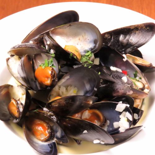 Enjoy the marinated mussels!