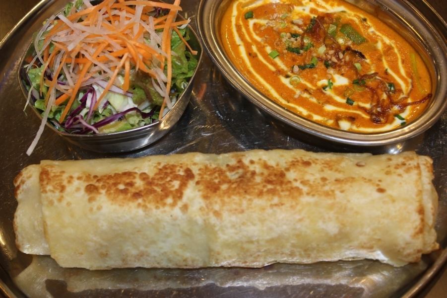 Rumare roti roll and curry set
