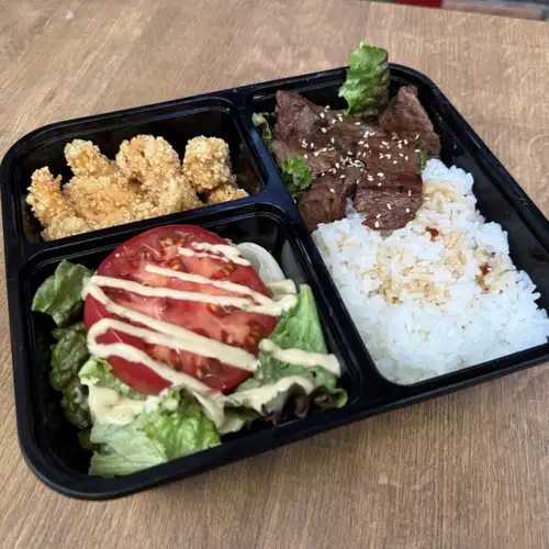 Lunch boxes are also available!
