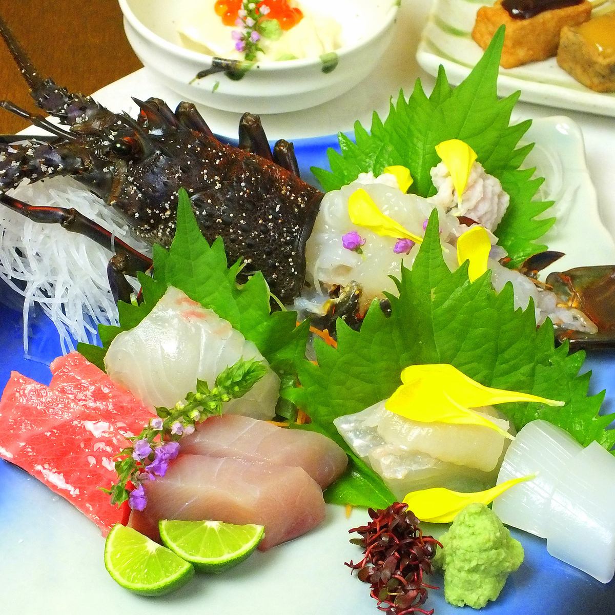 This is a recommended restaurant that serves outstandingly fresh fish and sashimi.There are plenty of other fish dishes available as well.