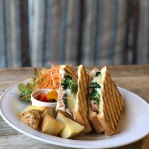 本日のパニーニ