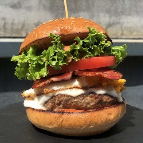 ベーコンエッグバーガー