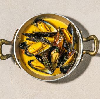 ムール貝の白ワイン蒸し