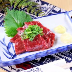 Special horse meat sashimi, top-grade lean meat