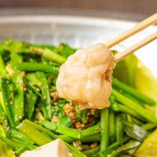 ☆濃厚もつ鍋<自家製辛味噌付き>