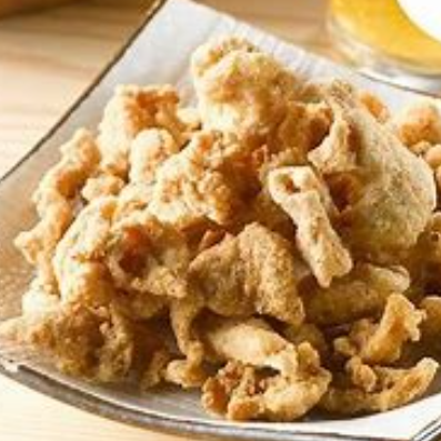 鶏皮揚(塩・タレ)