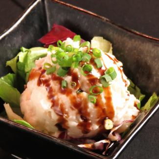 Yatsuru potato salad