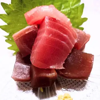 中トロぶつ切り