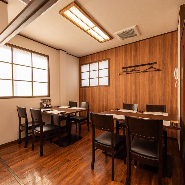 [Recommended for banquets and drinking parties♪] This room is perfect for those who want to enjoy their meals in privacy in a spacious private room! We offer a wide variety of exquisite courses, so please come and enjoy your New Year's party. Please also use it for welcome and farewell parties.