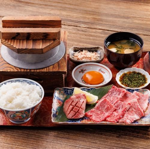 お昼限定！焼肉定食がお得