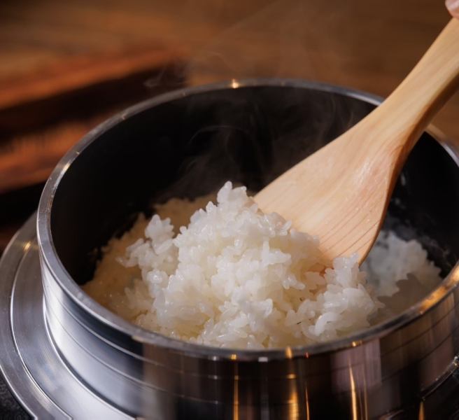 Specially selected rice supervised by a rice master, "Yoichi Rice," on top of rice