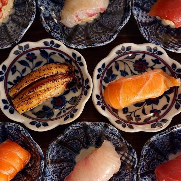 【驚きの低価格】百圓寿司◆マグロやサーモンなど選べる楽しさ