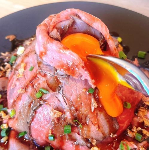 国産ローストビーフ丼