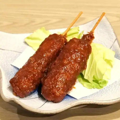Enjoy Nagoya's famous specialties!