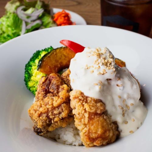 南蛮風唐揚げ丼