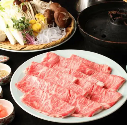Kuroge Wagyu Beef Shashabu Hot Pot *(The picture is an image serving 4 people)