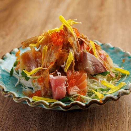 鮨屋のガリドレサラダ