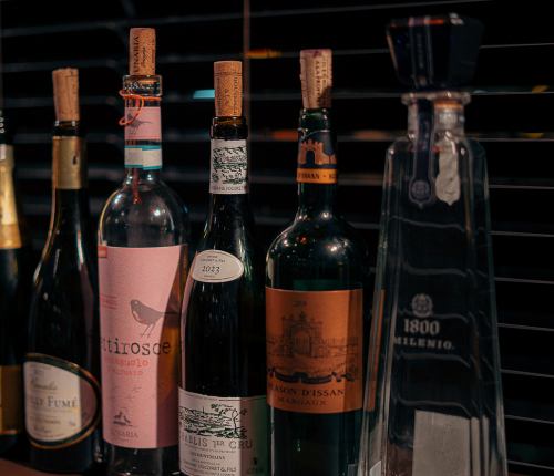 We suggest drinks that pair well with your meal.