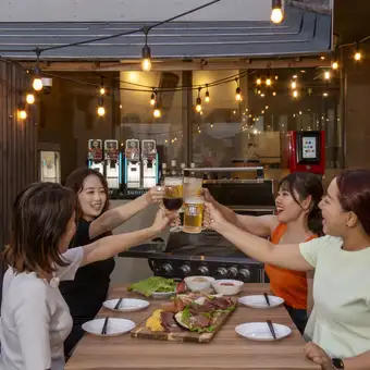 【テラス席1日1組限定】180分制 太陽が調味料☆ランチBBQ 通常ビュッフェ＋ソフトドリンク飲放付
