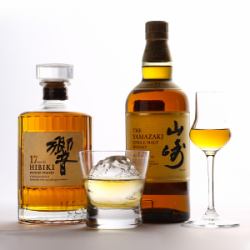 전국 각지의 토속주! 100종 이상 음료 완비