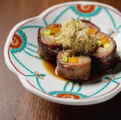 和牛と根菜の八幡巻き