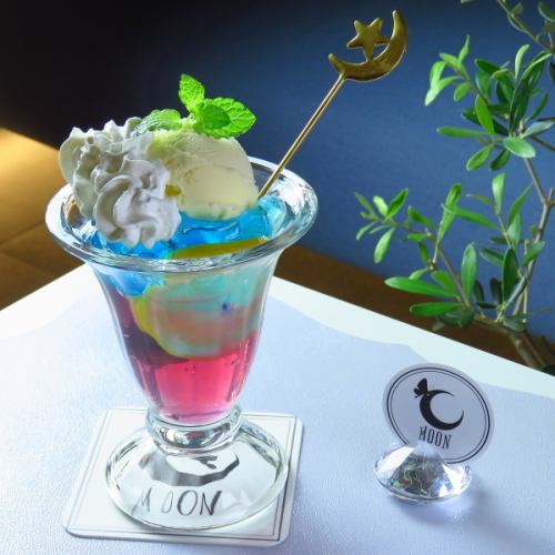 【金土日・季節限定】紫陽花ゼリーパフェ