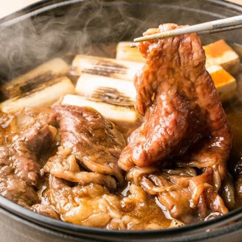Take advantage of the best wagyu beef ingredients to sukiyaki.