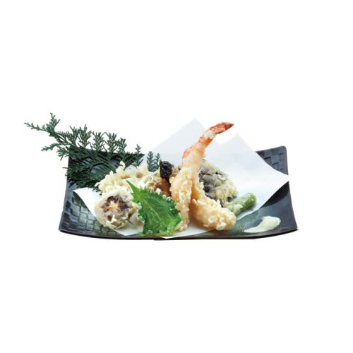 Seasonal tempura platter
