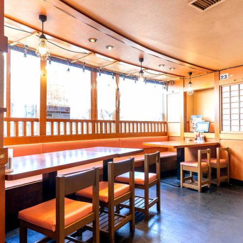 <p>普段使いから宴会までお任せ下さい！大中小宴会が愉しめるよう宴会スペースを完備。楽しい時間は「さくら水産」で！</p>