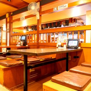 歩き疲れたときも、お仕事でお疲れのときでもゆっくりと脚を伸ばしてお寛ぎ下さい。