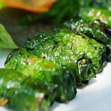 쇠고기 라롯 (포도) 잎 소포 구이