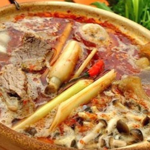 Spicy hotpot with 4 types of beef (for 2-4 people)