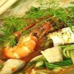 Mien Hai San (seafood soup vermicelli)