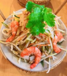 Green papaya, shrimp and braised pork salad
