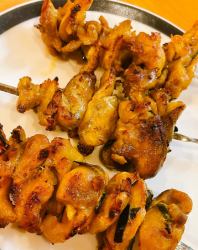 Grilled chicken thigh (1 piece)