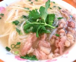 Semi-cooked beef pho