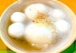 Mung bean and shiratama dumplings