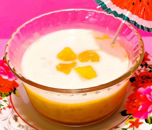 Mango Tapioca Coconut Milk (Soai Toh)