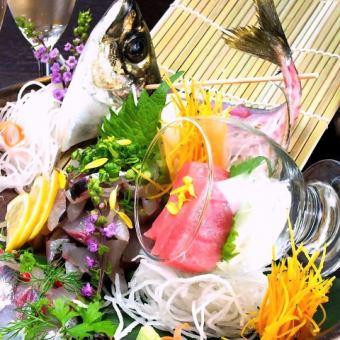 Unlimited time on weekends too★≪All-you-can-eat and drink with horse mackerel sashimi & bluefin tuna sashimi≫ Sunday-Thursday 4,700 yen / Friday-Saturday before holidays 5,000 yen