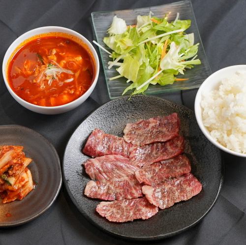 黒毛和牛上カルビ焼肉