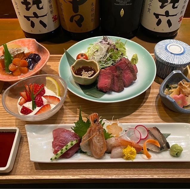 食材にこだわったお料理を存分にご堪能いただける、お肉料理と和食がメインの名店！