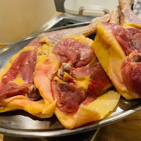 【当店の自慢】名古屋ではここでしか食べられない！歯ごたえが凄まじい希少な宮崎地鶏の"おやどり"