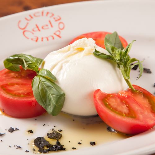 1日数量限定！ブッラータチーズのカプレーゼ