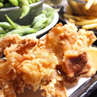 21:00~ OK [Second party course] Edamame, potato, fried chicken, snacks Peperoncino all-you-can-eat + 1.5 hours all-you-can-drink ⇒ 2480 yen