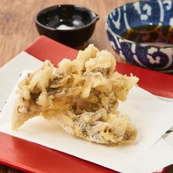 Maitake mushroom tempura