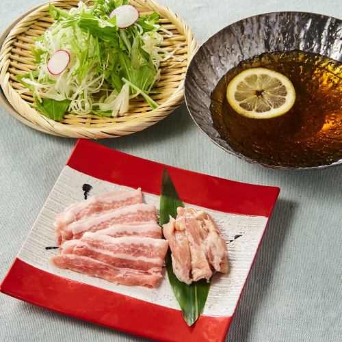 鶏せせりと和豚もちぶたのレモン鍋