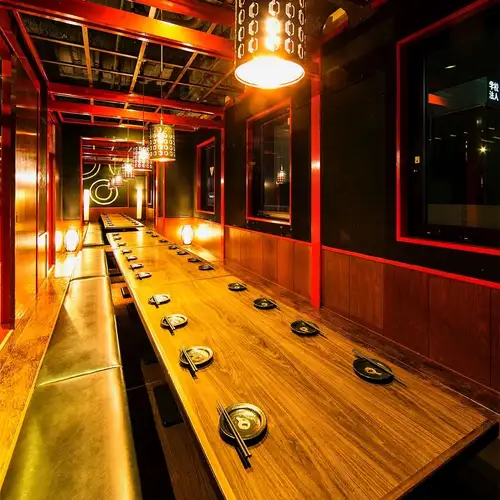 Our restaurant offers completely private rooms for all guests! We cater to your needs♪ We also accept inquiries about private events and other arrangements♪ We welcome consultations regarding dates and budgets!! *Private rooms available for 15-20 people* [Shinjuku Kabukicho Izakaya All-you-can-drink All-you-can-eat Banquet Date Girls' night out Group date Private event Welcome party Farewell party]