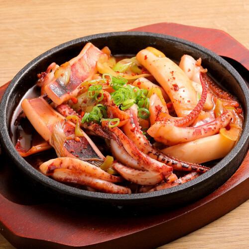 오징어 로버터 볶음