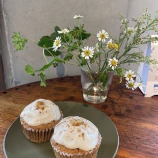 季節の米粉マフィン