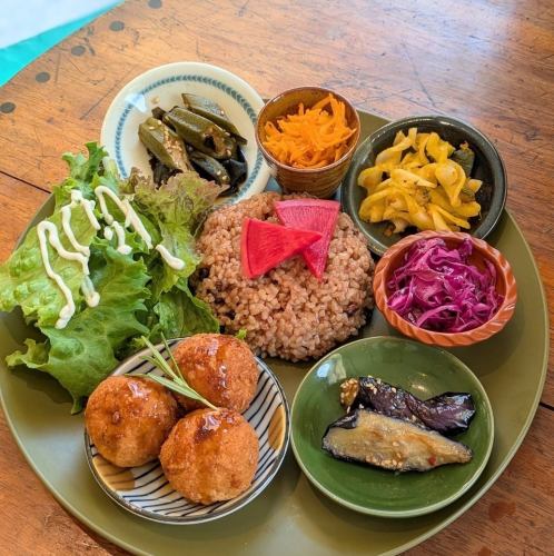 日替わりプレート (平日)